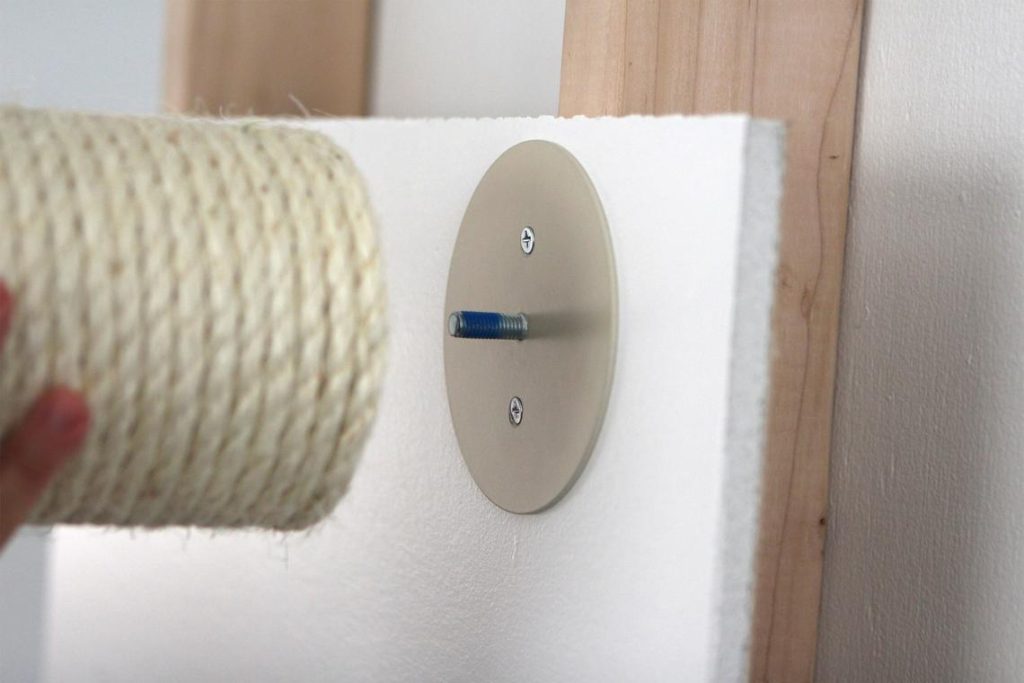 Floating Cat Step for Wall