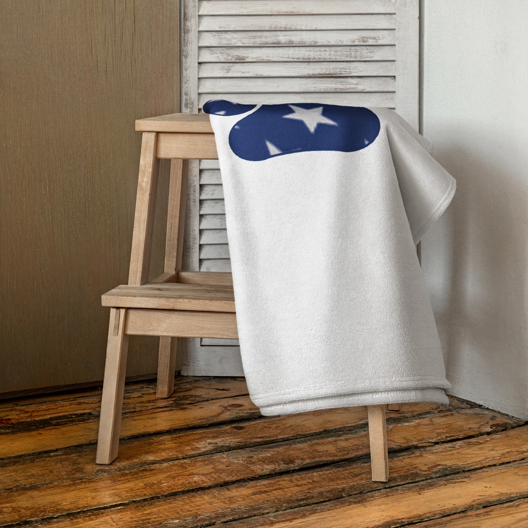 American Stars Paw Print Towel