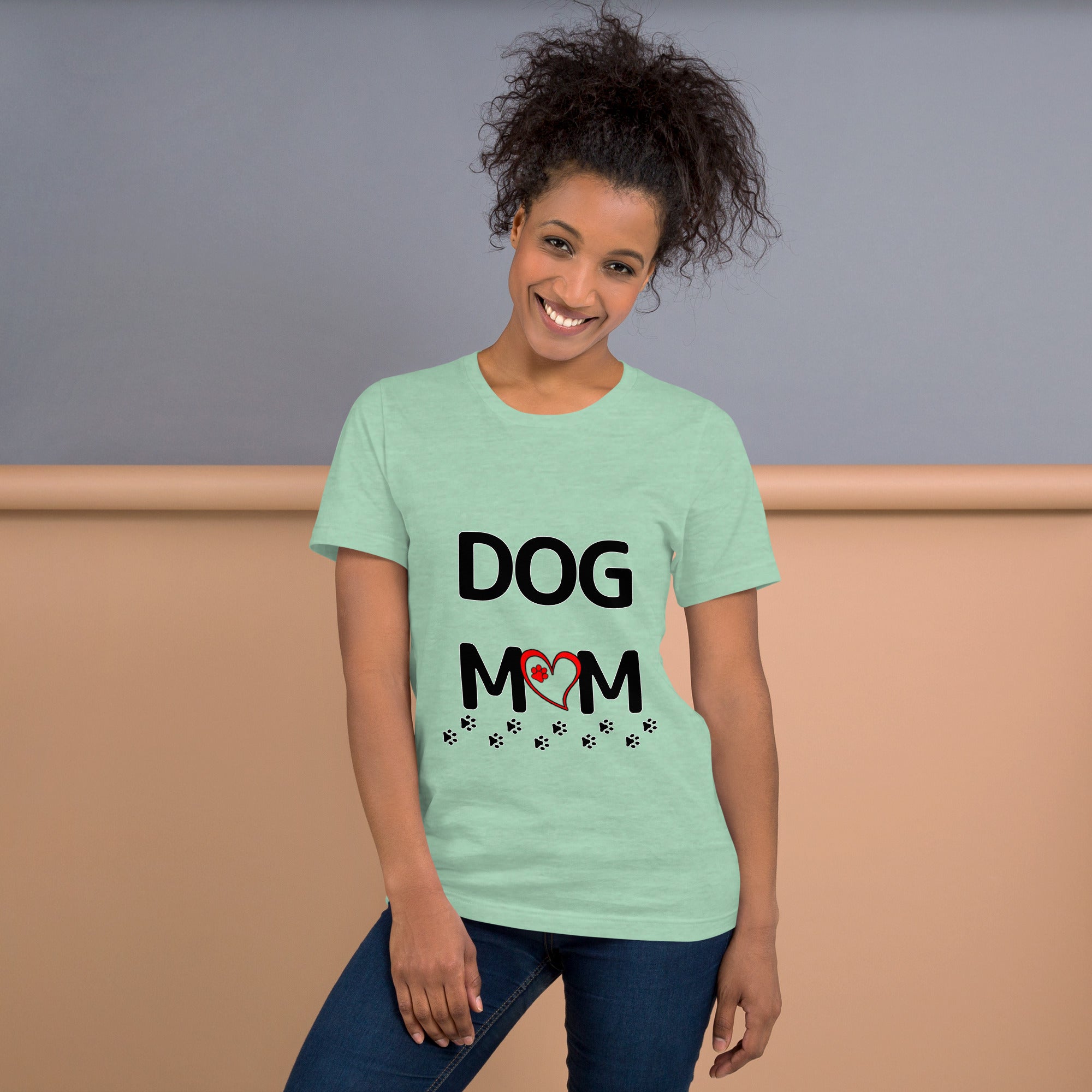 Dog Mom Tee