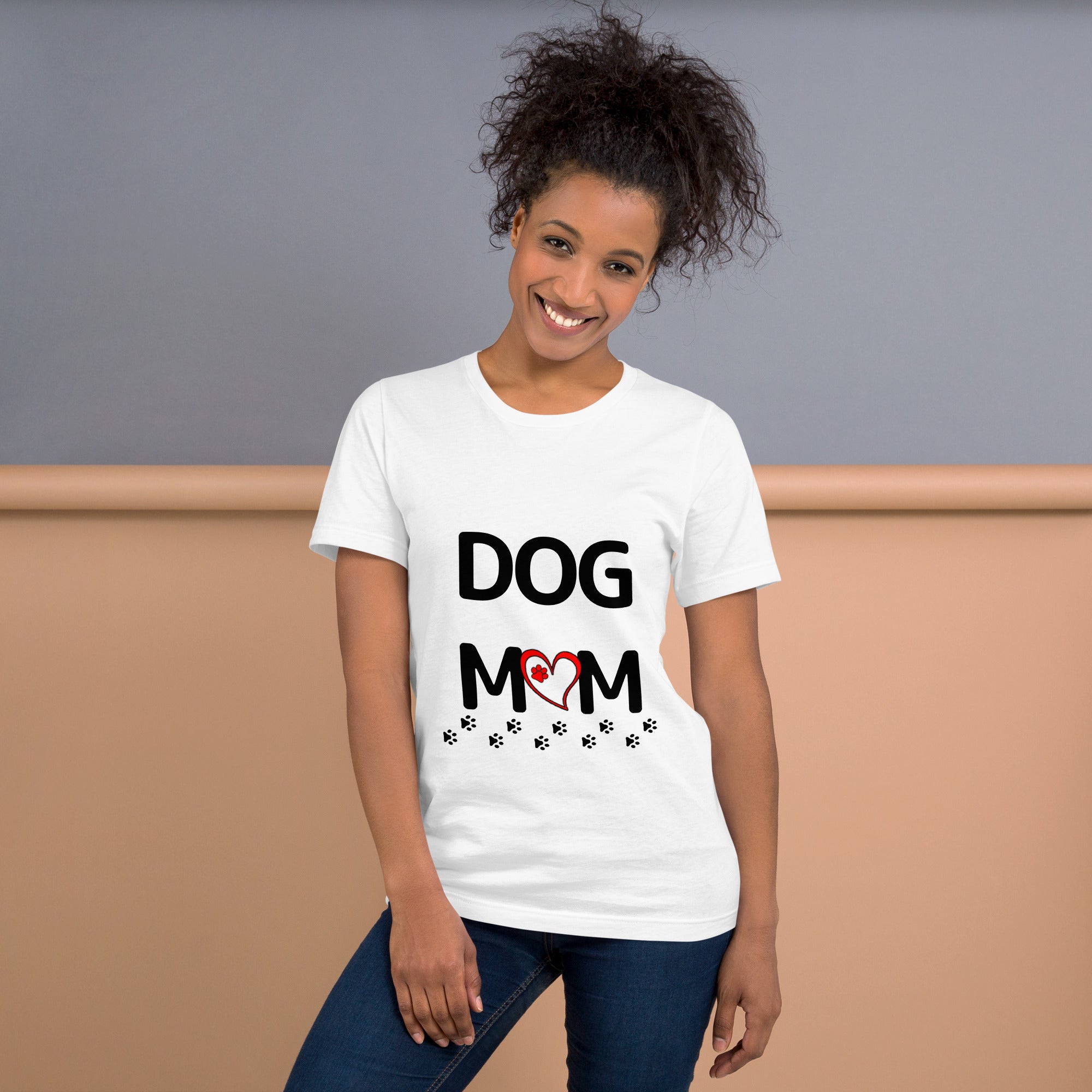 Dog Mom Tee